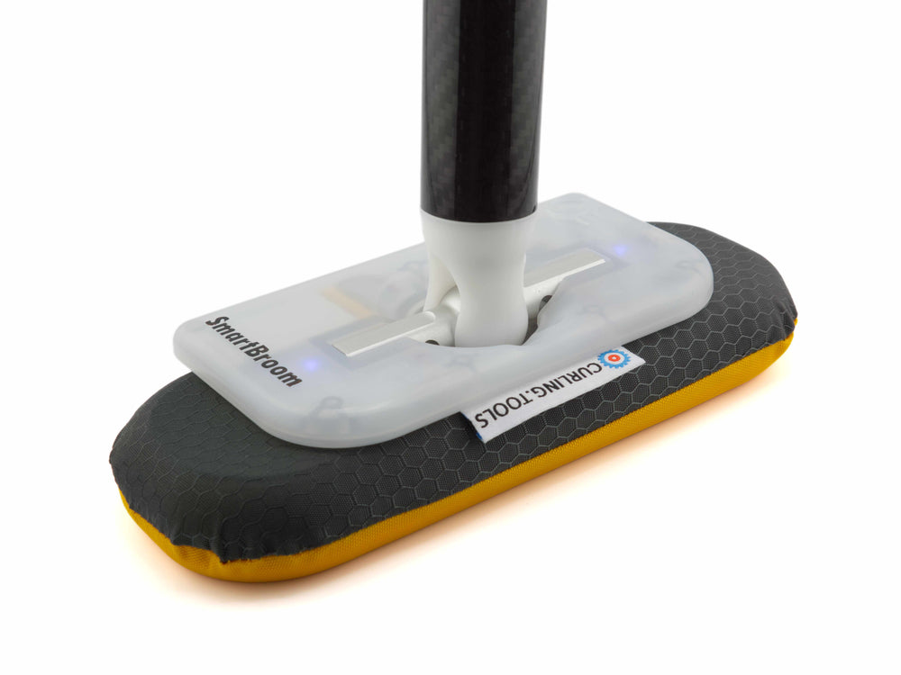 SmartBroom 4 broom head with a yellow pad and translucent sensor housing